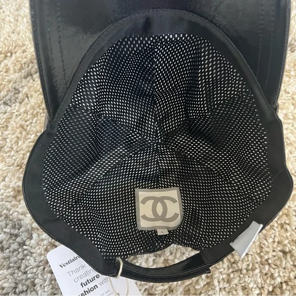 đź–¤NWTđź–¤ CHANEL SPORT Triple Black Baseball Cap - Picture 6 of 7